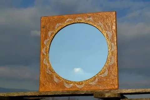 تصویر 4 از آینه دکوراتیو جذاب مناسب سبک های بوهو و معاصر